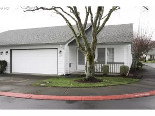 Photo #2: 21432842 Listing 