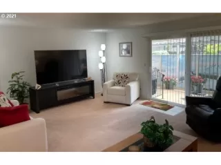 Photo #2: 21433770 Listing 