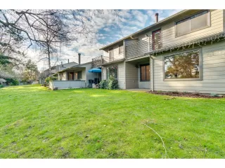 Photo #2: 21434134 Listing