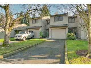 Photo #6: 21434134 Listing