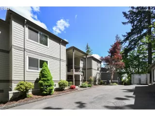 Photo #2: 21434197 Listing