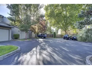 Photo #2: 21434797 Listing