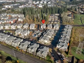 Photo #2: 21435147 Listing