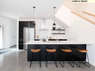 Photo #3: 21436000 Listing