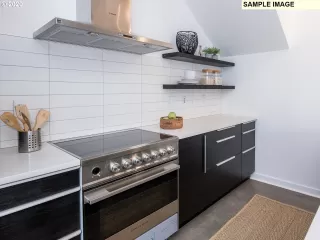 Photo #4: 21436000 Listing