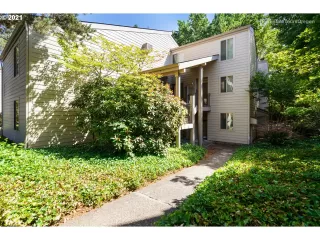 Photo #1: 21436123 Listing 