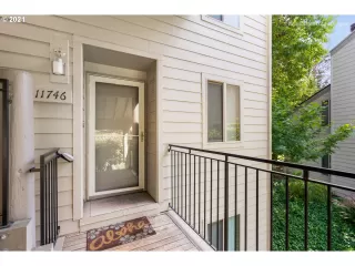 Photo #2: 21436123 Listing 