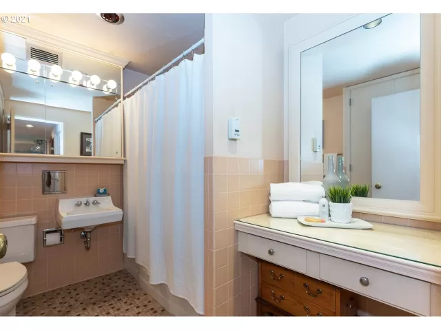 MLS: 21436433 Condo For Sale