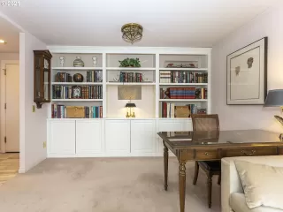 Photo #3: 21436433 Listing