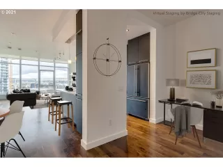 Photo #2: 21436644 Listing