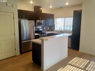 Photo #3: 21437121 Listing 