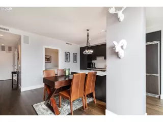 Photo #1: 21437275 Listing