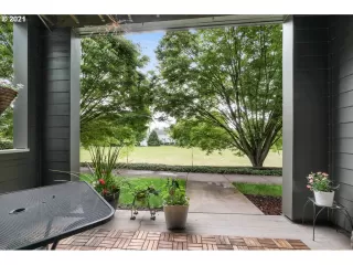 Photo #1: 21437948 Listing