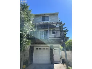 Photo #1: 21438015 Listing