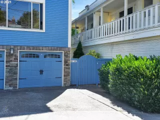 Photo #1: 21438855 Listing