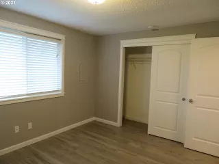 Photo #1: 21439130 Listing