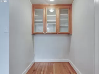 Photo #3: 21439687 Listing