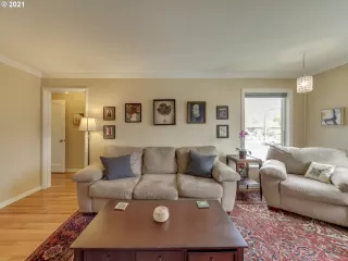 Photo #2: 21439800 Listing