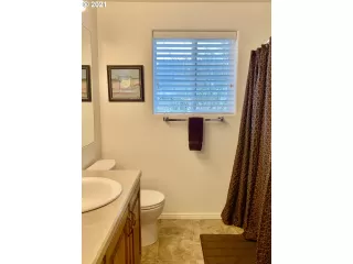 Photo #2: 21439890 Listing