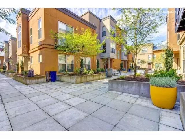 MLS: 21440611 Condo For Sale