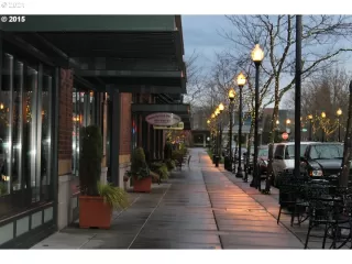 Photo #4: 21440611 Listing