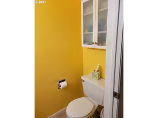 Photo #2: 21442150 Listing