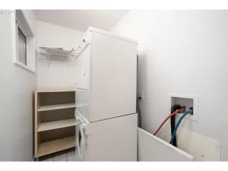 Photo #5: 21442395 Listing 