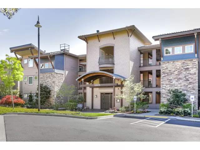 MLS: 21442785 Condo For Sale