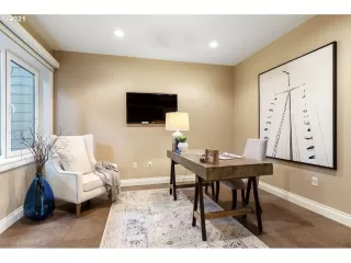 Photo #3: 21442785 Listing