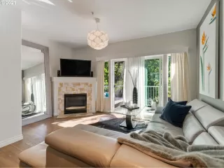 Photo #2: 21443930 Listing 