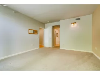 Photo #6: 21444202 Listing 
