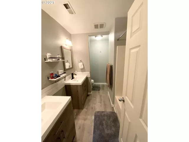 MLS: 21444646 Condo For Sale