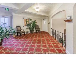 Photo #4: 21444723 Listing 