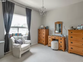 Photo #6: 21444900 Listing