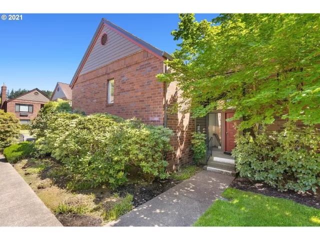 MLS: 21445713 Condo For Sale