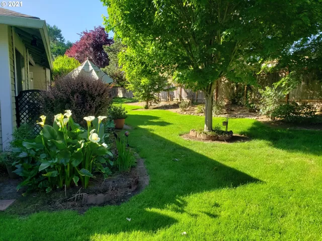 MLS: 21445721 Condo For Sale