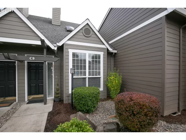 MLS: 21445929 Condo For Sale