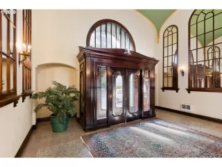 Photo #3: 21446662 Listing