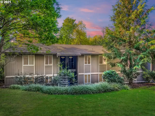 MLS: 21446885 Condo For Sale