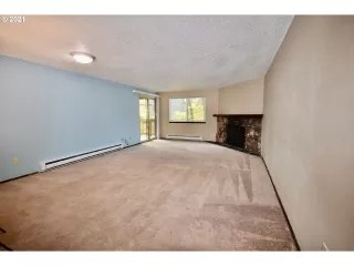 Photo #2: 21447459 Listing