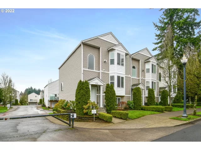 MLS: 21447626 Condo For Sale