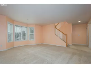 Photo #4: 21447626 Listing