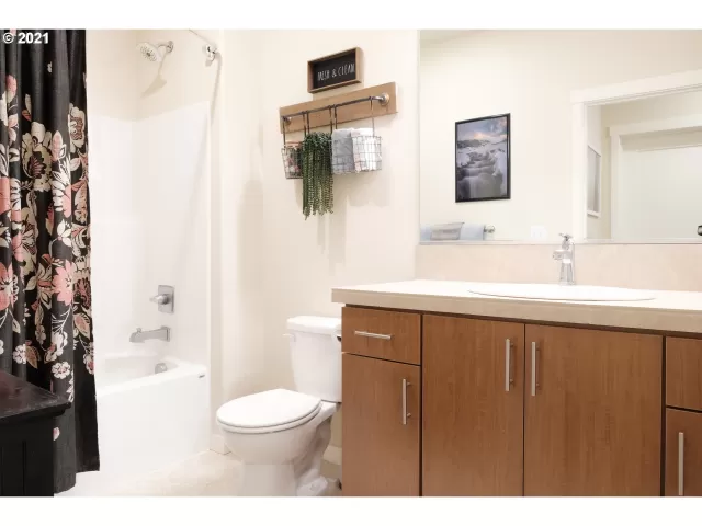 MLS: 21448221 Condo For Sale