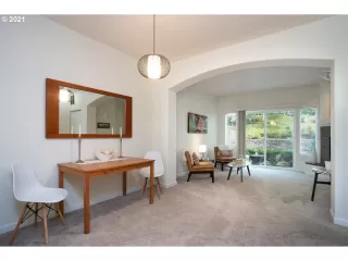 Photo #5: 21448480 Listing 