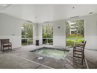 Photo #2: 21448998 Listing