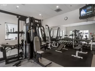 Photo #3: 21448998 Listing