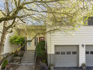 Photo #5: 21449723 Listing