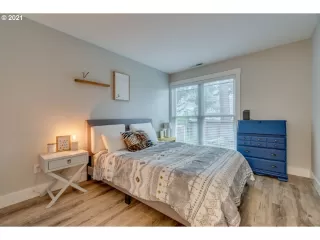 Photo #4: 21449802 Listing 
