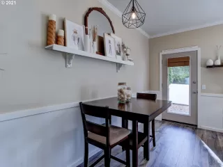 Photo #6: 21449909 Listing 