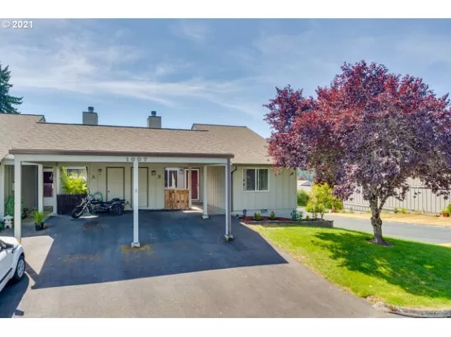 MLS: 21449945 Condo For Sale